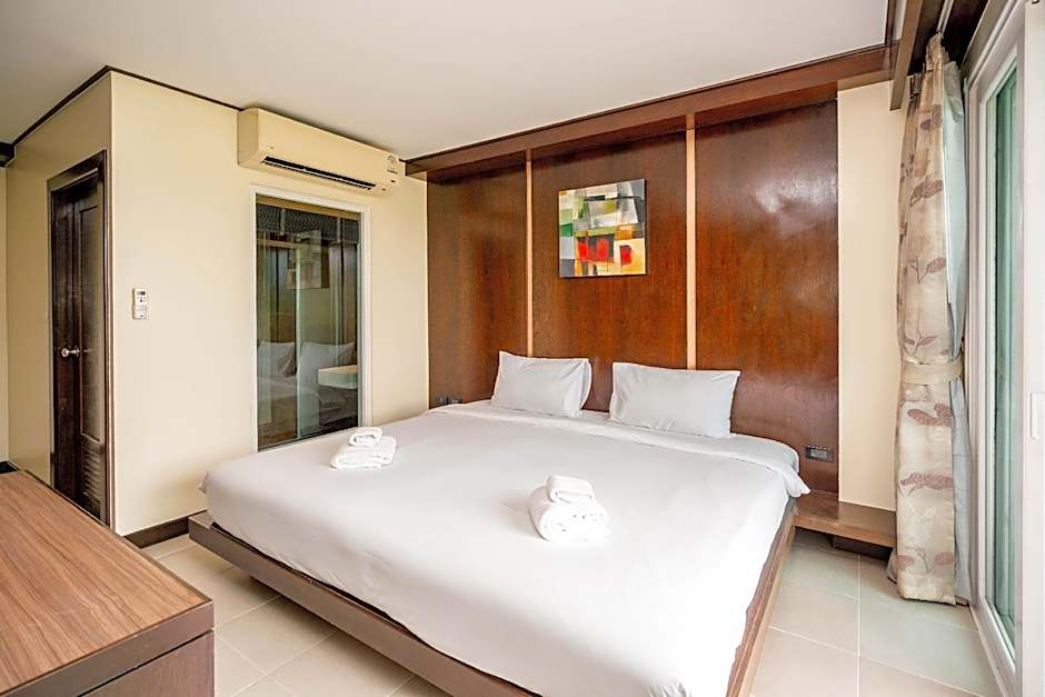 Ratana Hotel Chalong