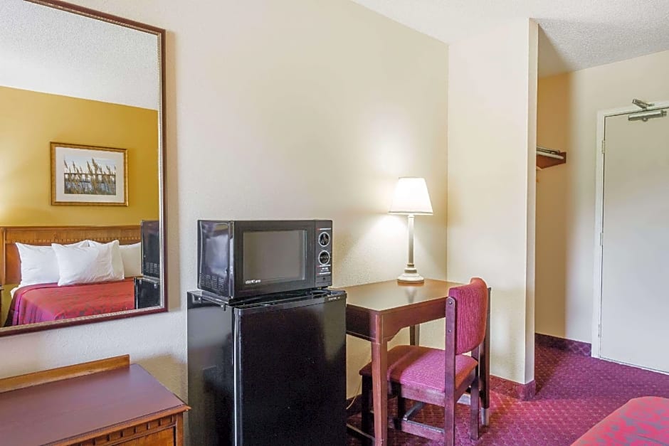 Days Inn by Wyndham Tappahannock