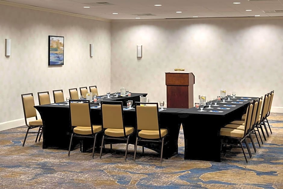 Delta Hotels by Marriott Utica