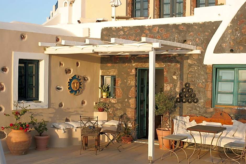 Afroessa Hotel by Caldera Houses