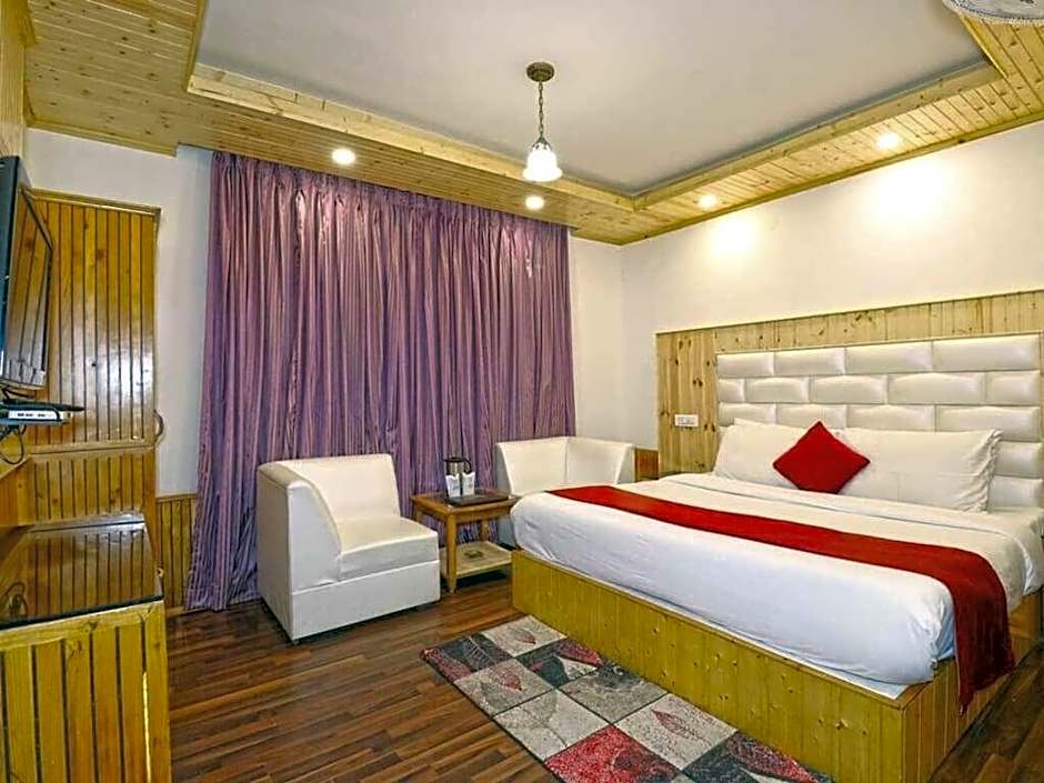 HOTEL HIMGIRI