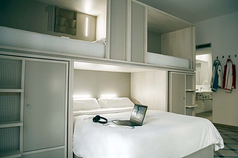 room00 Salvador Hostel