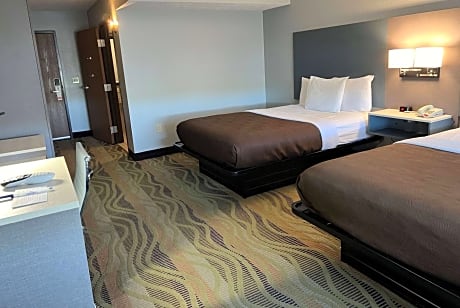 Deluxe Queen Room - Mobility Access/Non-Smoking