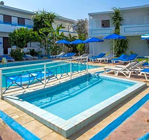 Kosinmyheart Apartment 11 & Studio10