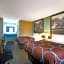 Super 8 by Wyndham Mobile I-65