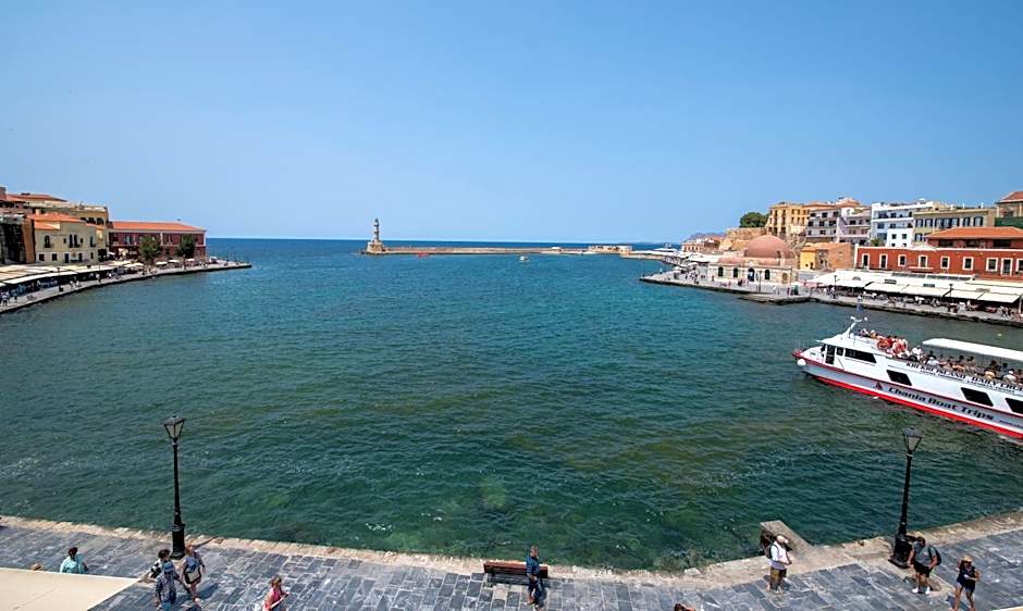 Mosaic Venetian Harbour Suites