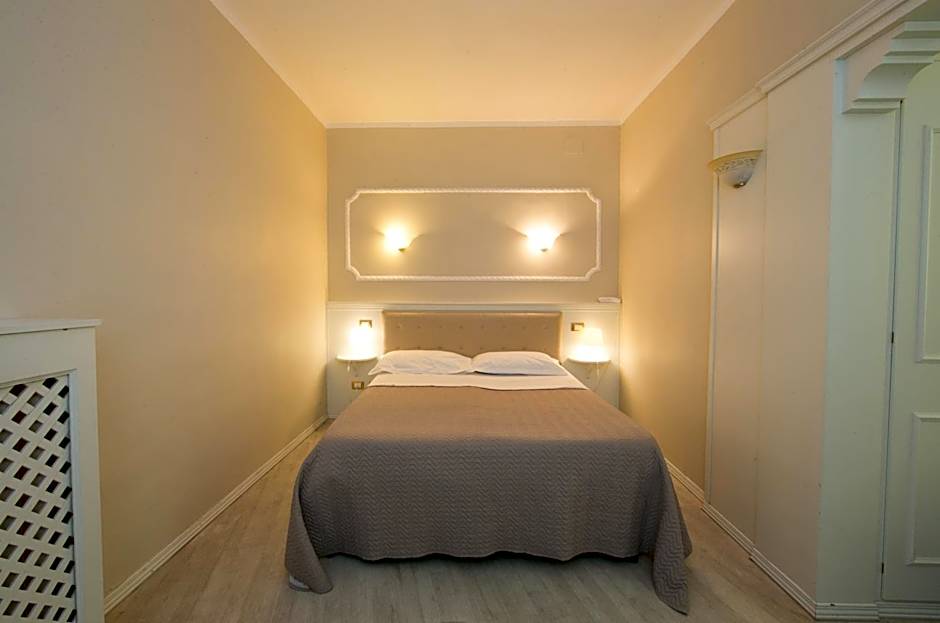Hotel Ariston