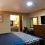 Villa West Inn