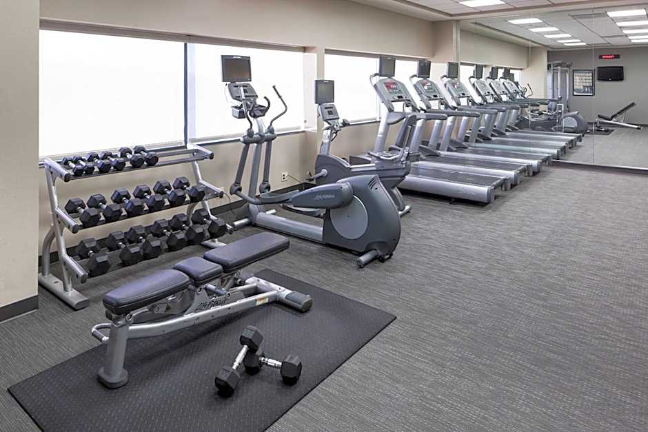 Courtyard by Marriott Alexandria Old Town/Southwest