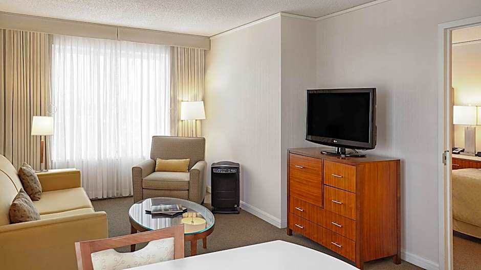 InterContinental Suites Hotel Cleveland By IHG