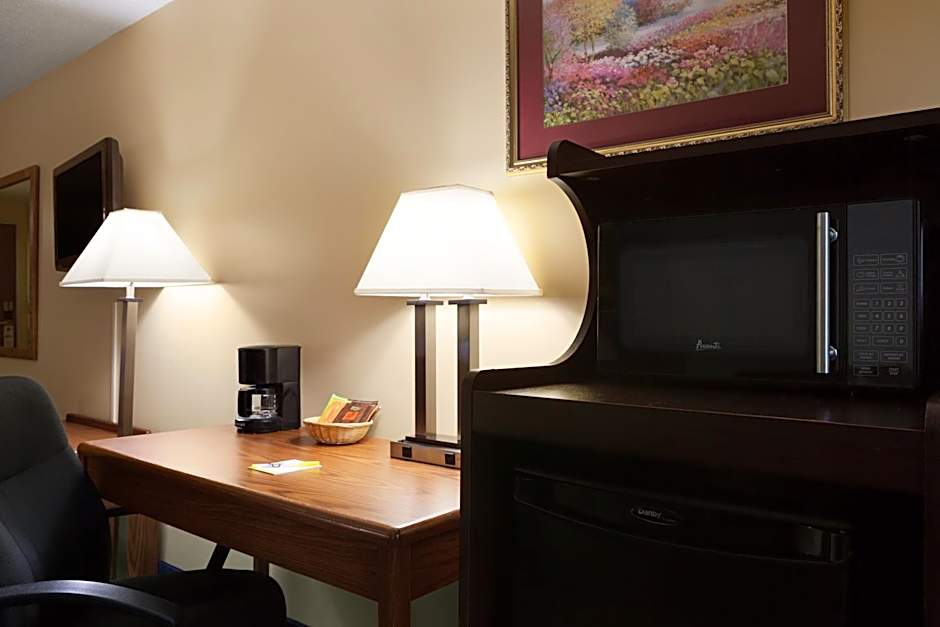 Days Inn by Wyndham Fargo