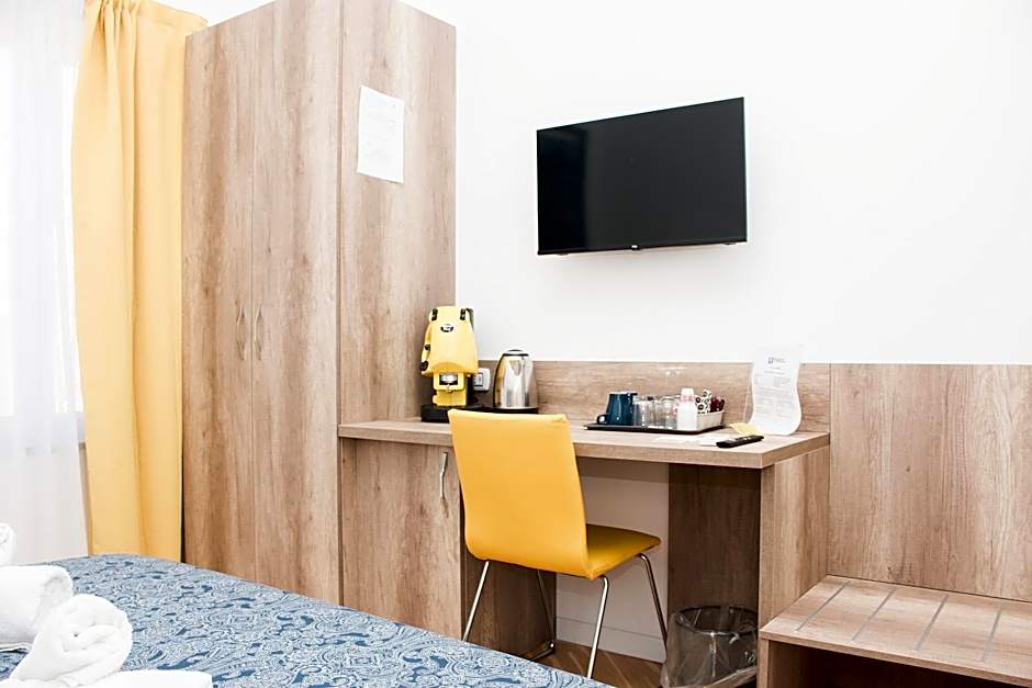 BARBAJA SUITES IN STREET TOLEDO 205