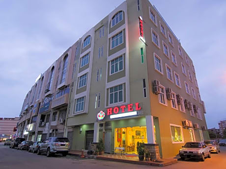 Lks Hotel