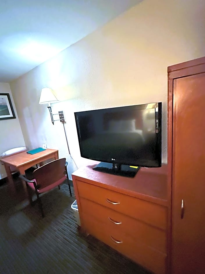 Quality Inn & Suites Salina