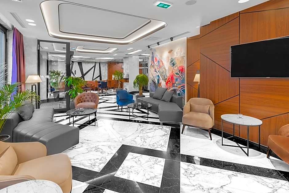 Sky Hotel