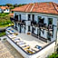 Single Fin Hotel & Lodge