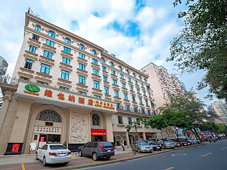 Vienna Hotel Zhuhai Xiangzhou Qinglv Road Theater