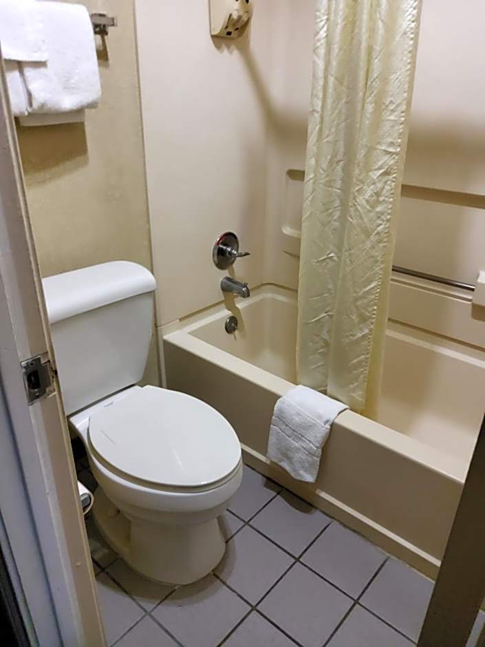 Budget Inn