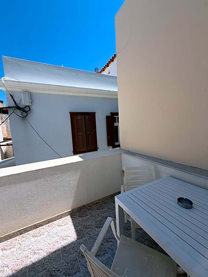 Afroditi Syros