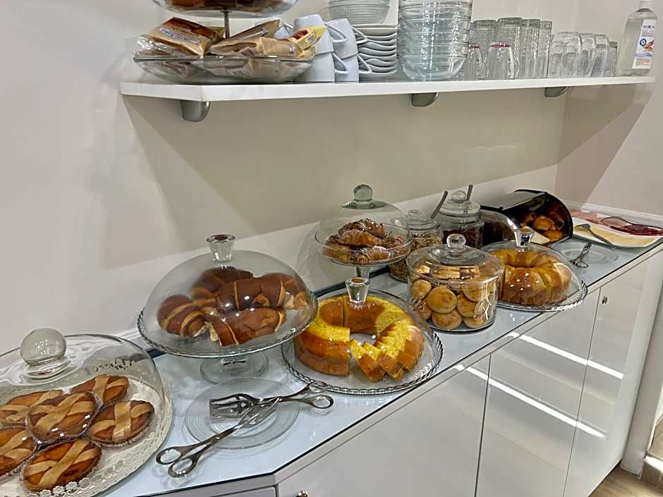 Sun Art Naples Rooms