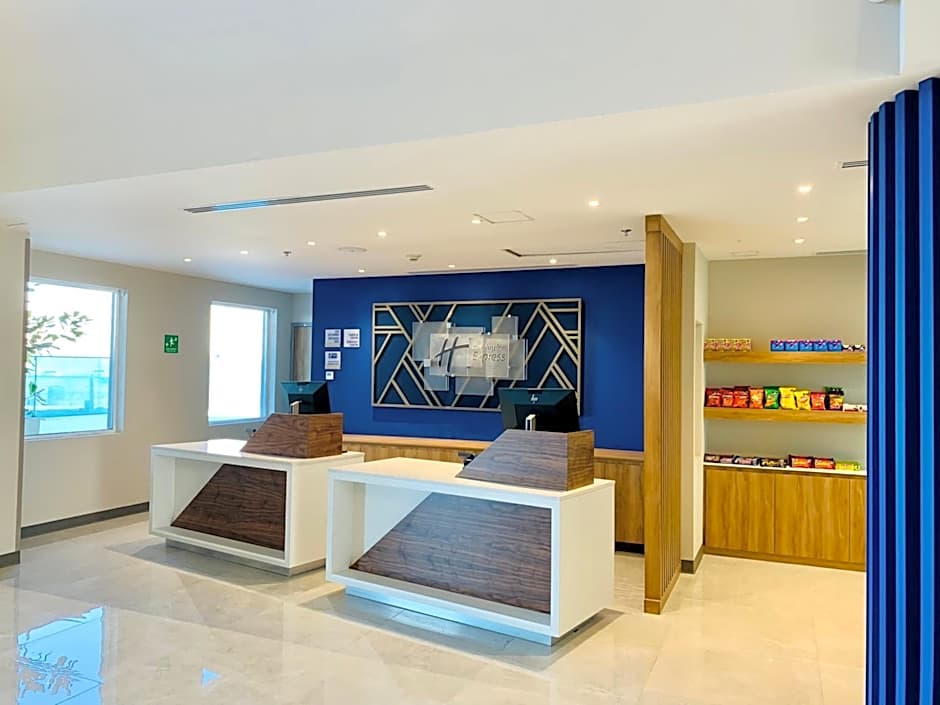 Holiday Inn Express Guadalajara Vallarta Poniente By IHG