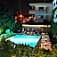 Altinyaz Hotel