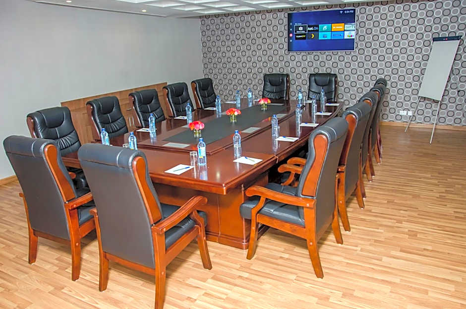 Best Western Plus Meridian Hotel