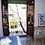 La Perla Granada Suites