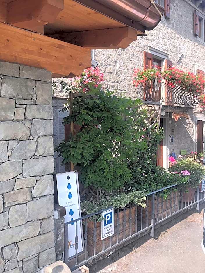 Casa Benassi ,Room&Suite , con piscina
