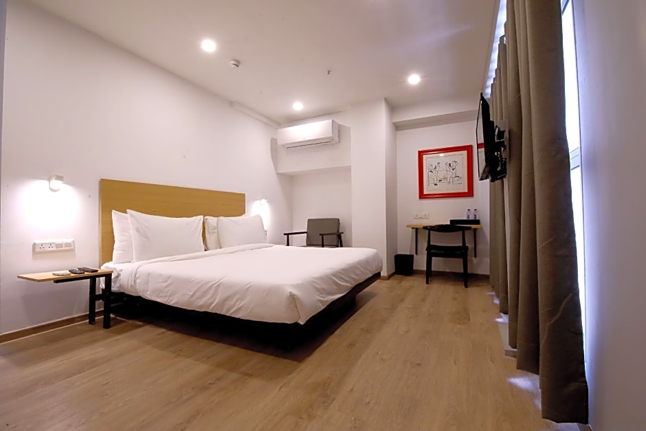 Hotel Downtown Orbit