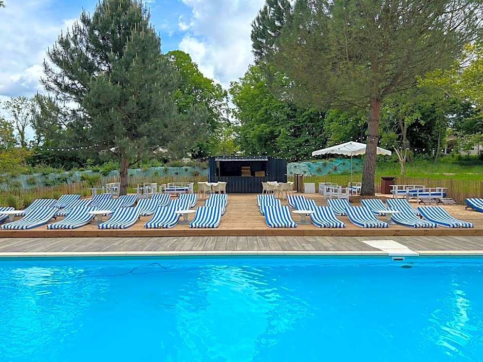 Logis Hôtels Château de La Barge