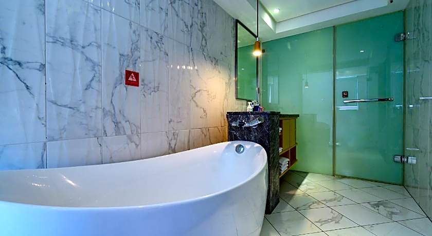 Olah Poshtel Taichung Wenxin