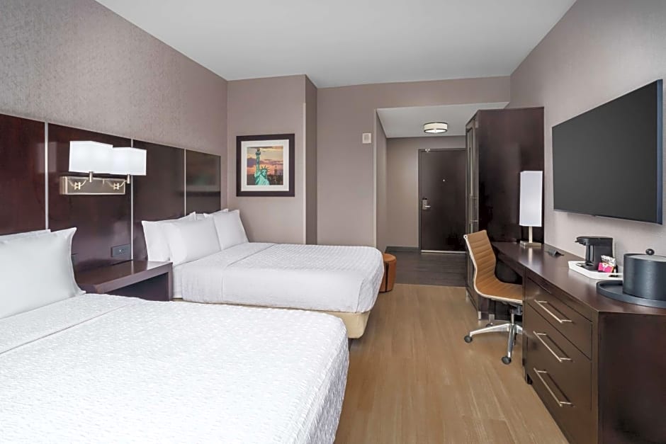 Hampton Inn By Hilton Manhattan/Times Square Central