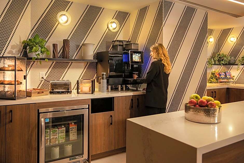 Delta Hotels by Marriott Quebec