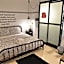 Hand hotel