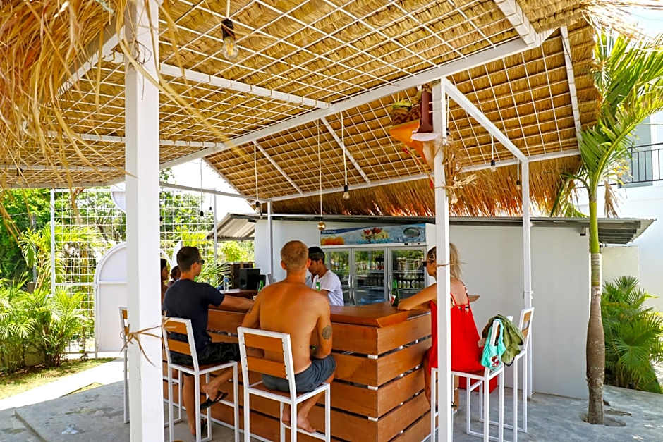 Margarita Surf Hostel Canggu
