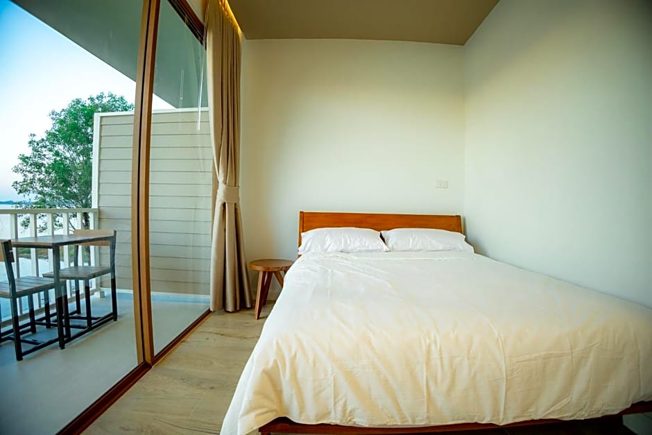 LAKE HOUSE Naka Cave