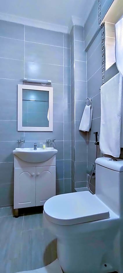 Hays Suites Hotel