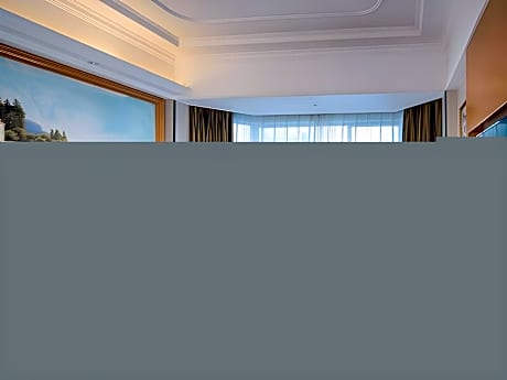 Vienna - Romance Themed Bed Room