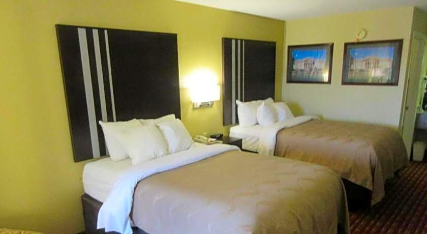 Quality Inn Andalusia