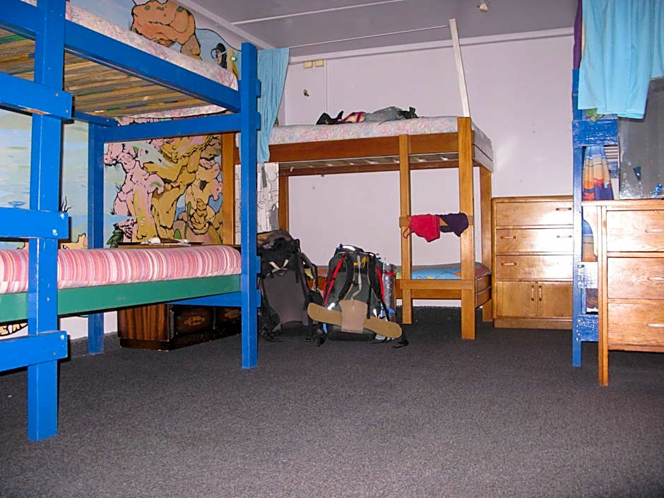 Atlantis Backpackers