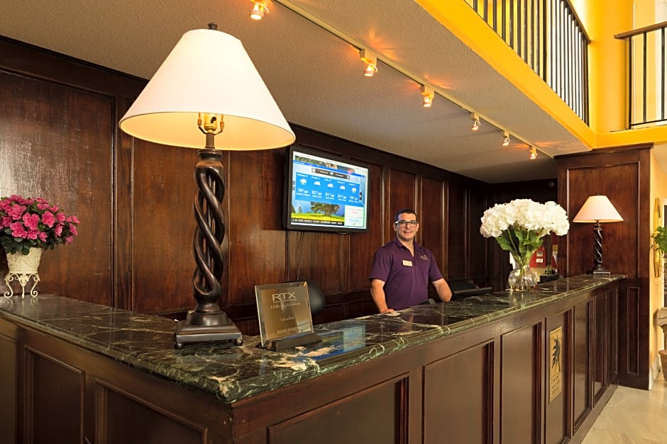 Coconut Malorie Resort Hotel, Ascend Hotel Collection