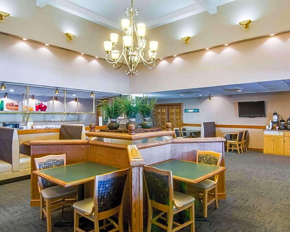 Quality Hotel and Conference Center