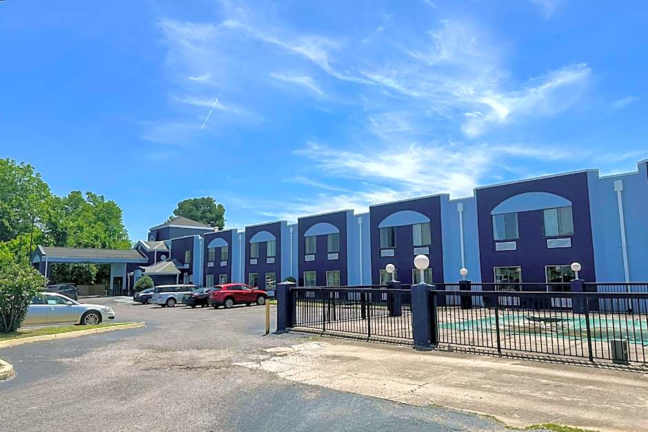 Classic Inn By OYO I- 240 Near Memphis Airport