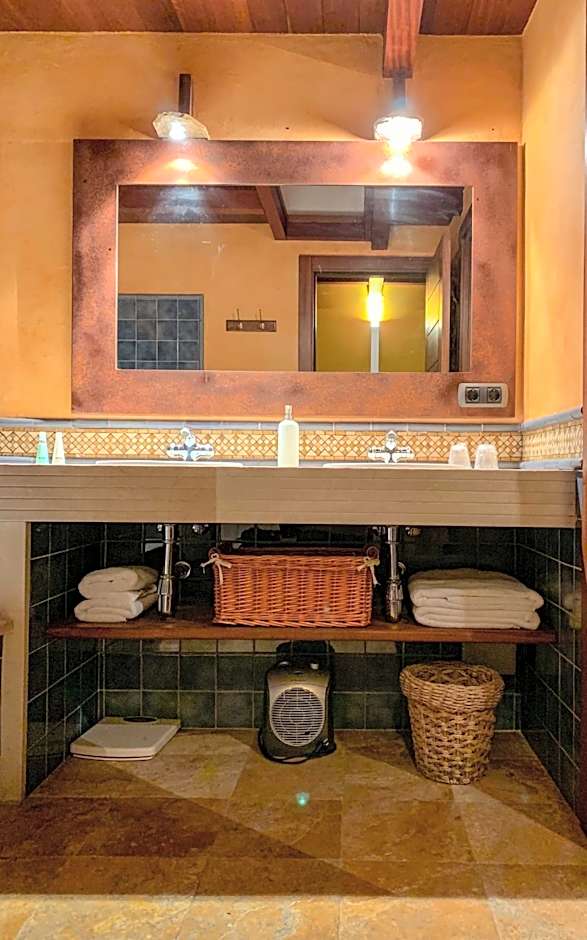 Serrat del Vent - Adults only