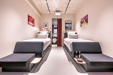 Family Room Paradiso