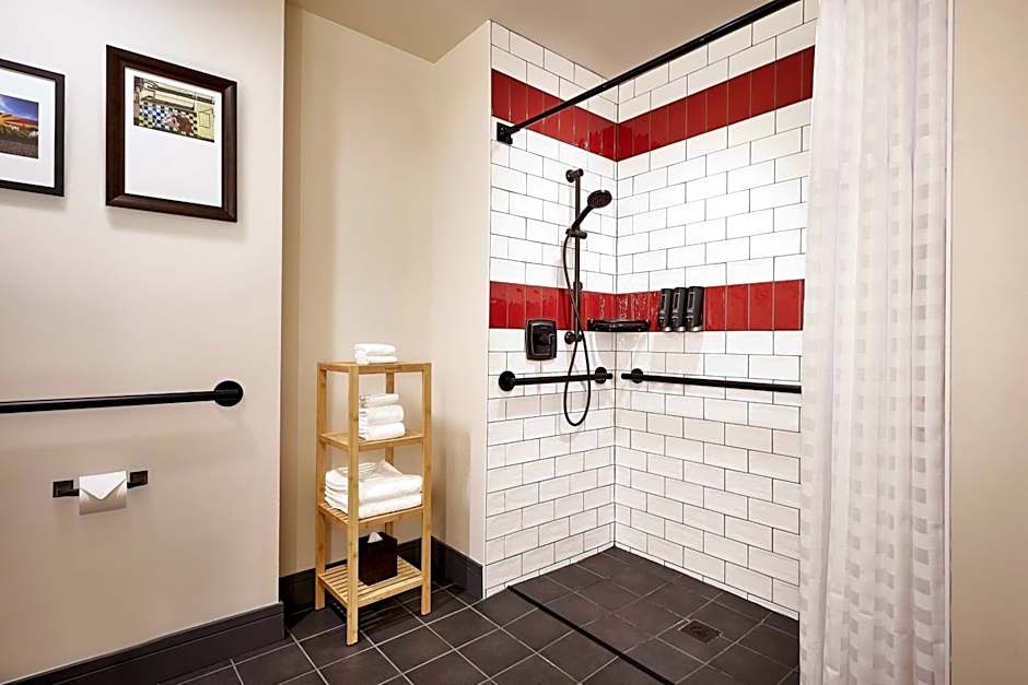 The Scarlet, Lincoln, A Tribute Portfolio Hotel