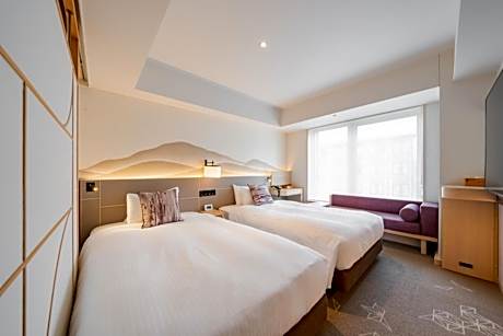 Premier Twin Room