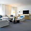 The Chicago Hotel Collection Ambassador Gold Coast