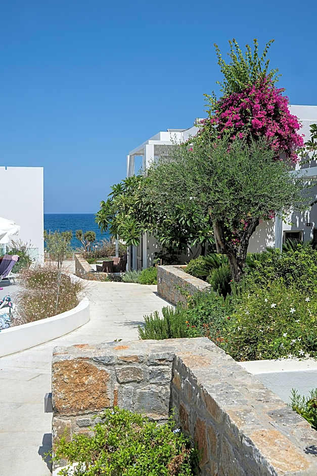 Maritimo Beach Hotel